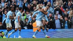 MANCHESTER CITY SEIZE CONTROL OF PREMIER LEAGUE TITLE RACE W